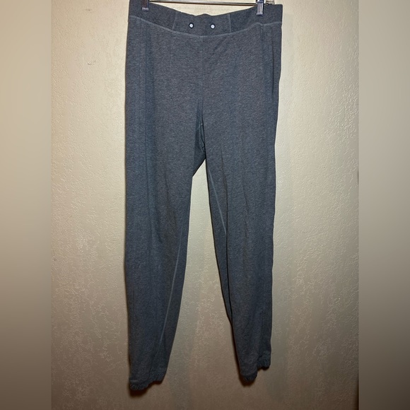 lululemon joggers - Picture 1 of 3